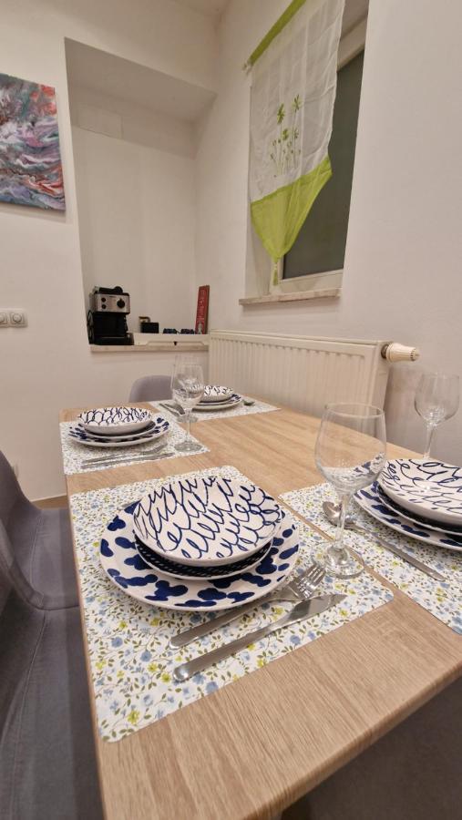 Apartman Roses Zagreb Extérieur photo
